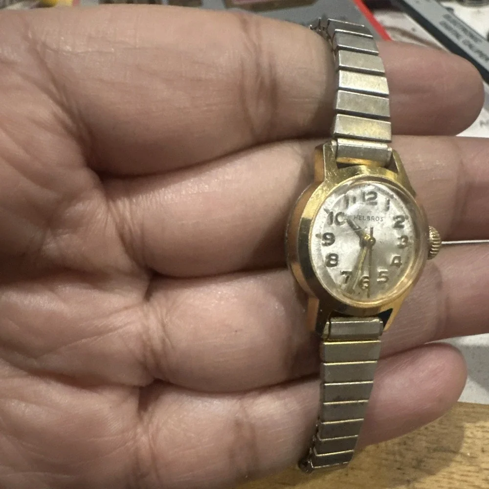 Working Vintage Helbros  Manual Wind Ladies Watch Gold Tone 21mm Fit 6.5